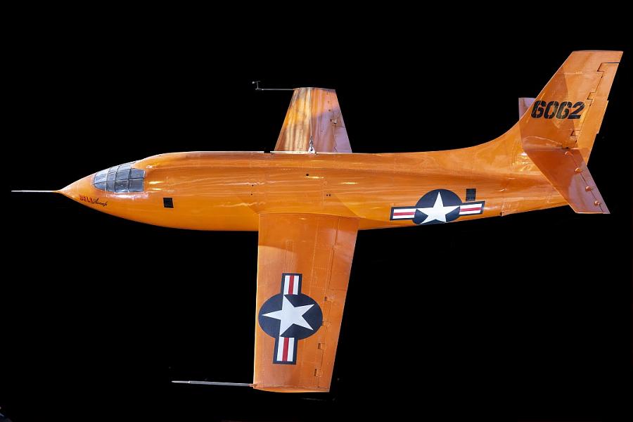 Bell X-1 Glamorous Glennis, pioneering rocket research aircraft